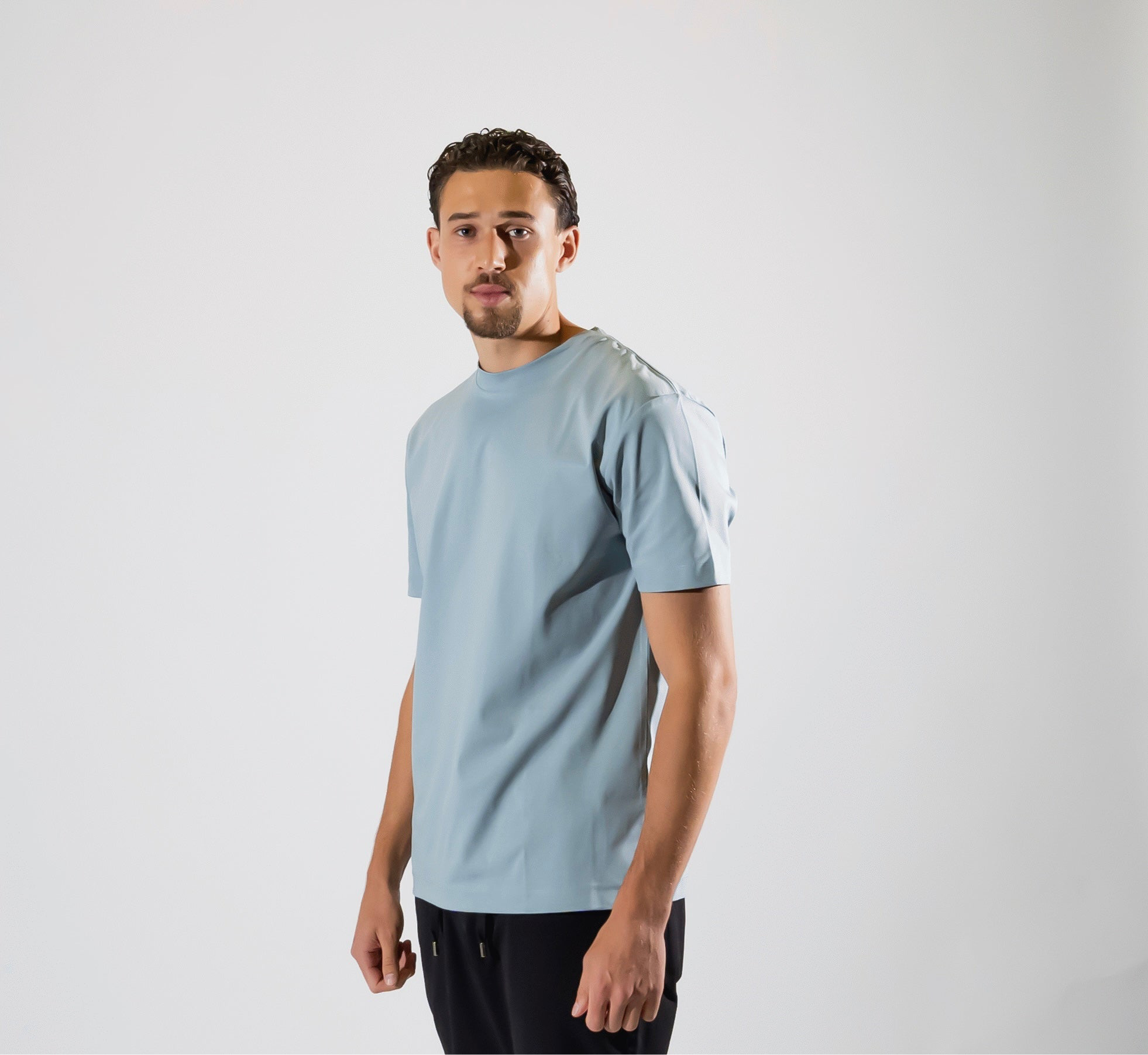 T-SHIRT - AZZURRO